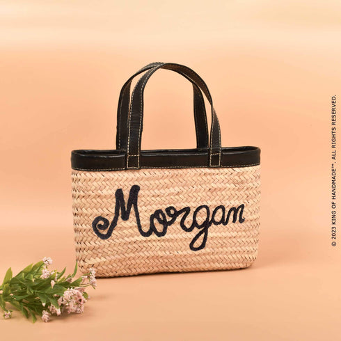 Straw Elegance: Perfect Bridal Gift Handbag!